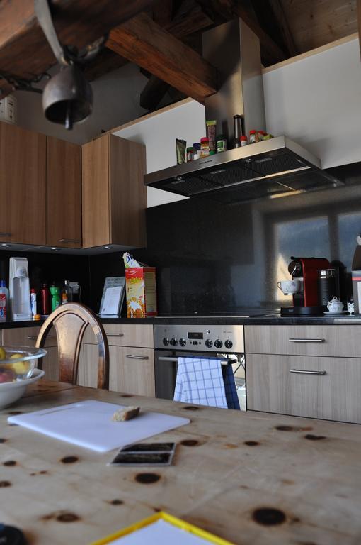 Attika Wohnung 7546 Ardez Værelse billede